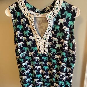 Crown and ivy tank top
